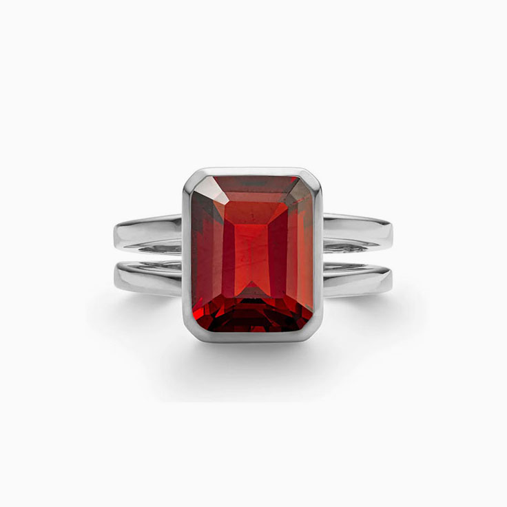 Emerald Cut Garnet On Split Shank Band