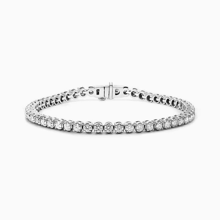 8 Carat Tennis Bracelet In A Four Claw Setting