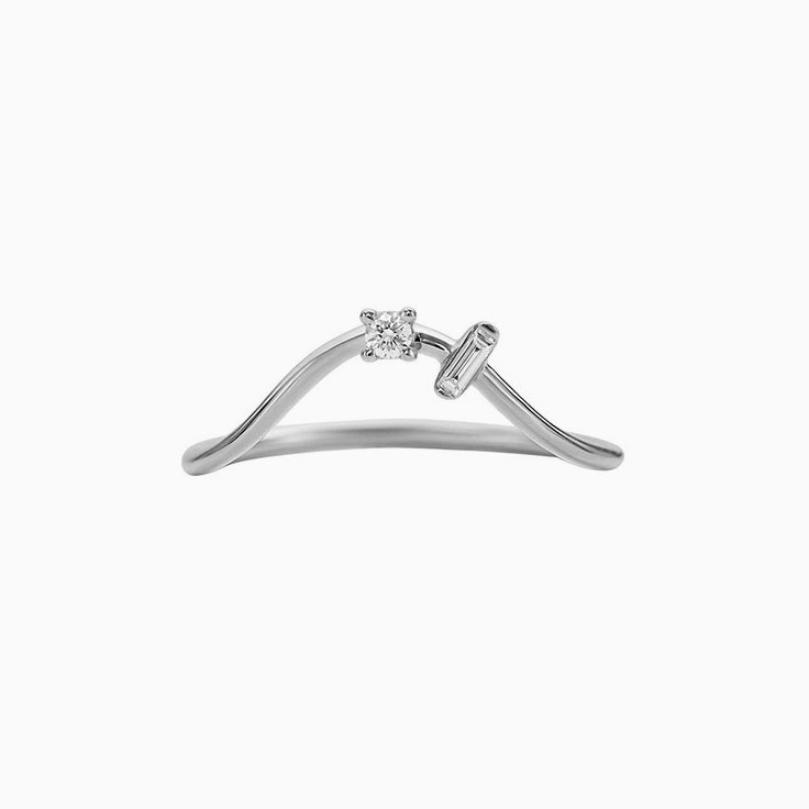 Petite notched wedding band