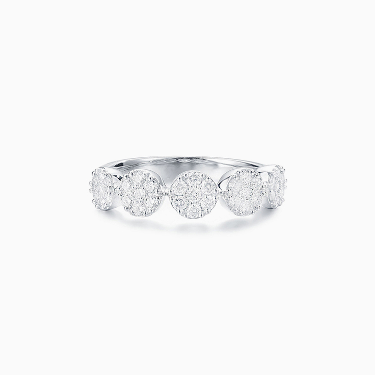 Five circle cluster diamond ring