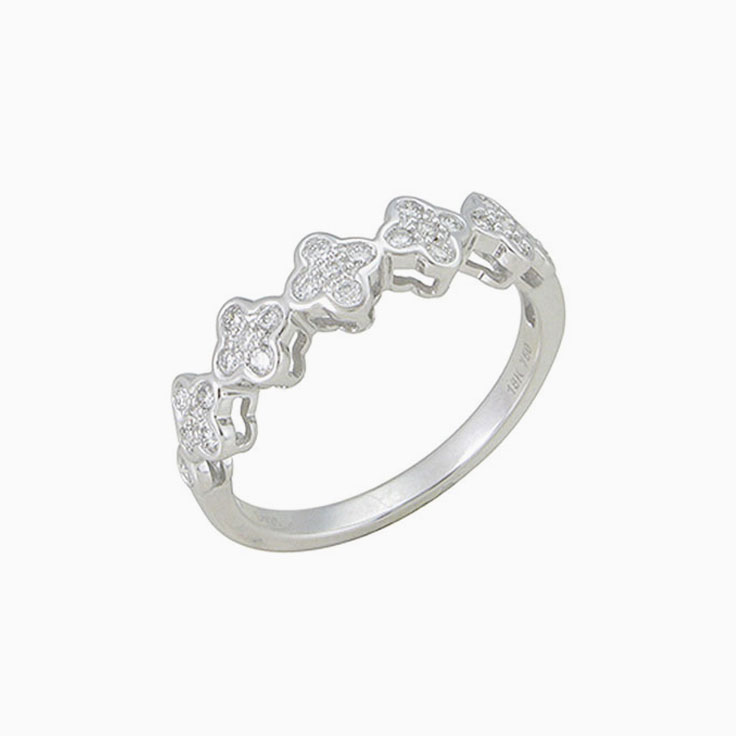 Clover Diamond Ring