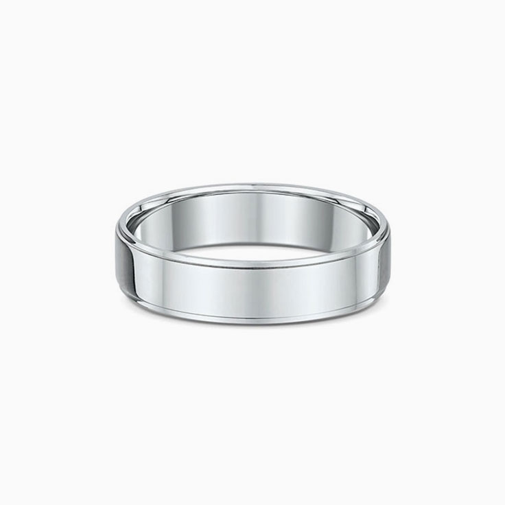 Classic step edges Wedding Ring