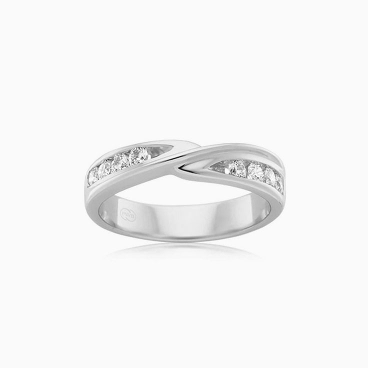 Twisted diamond band J1863