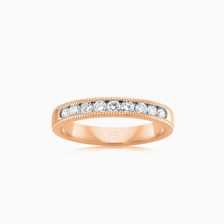 Channel set with Miligrain band J3439