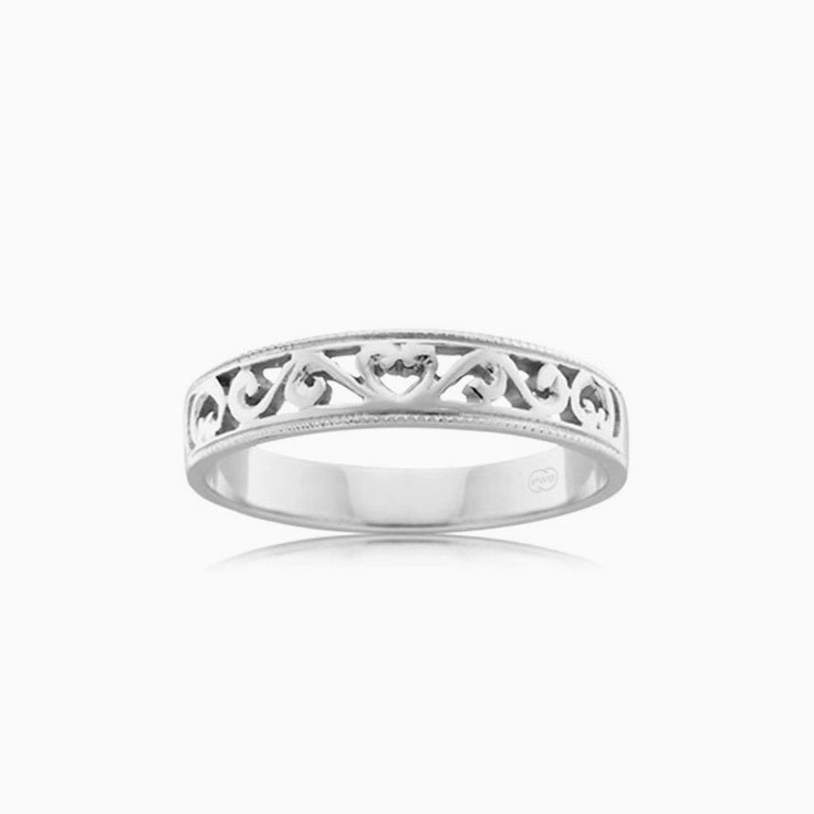 Patterned gold ring J1101