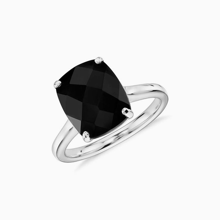 Black Onyx on a plain band