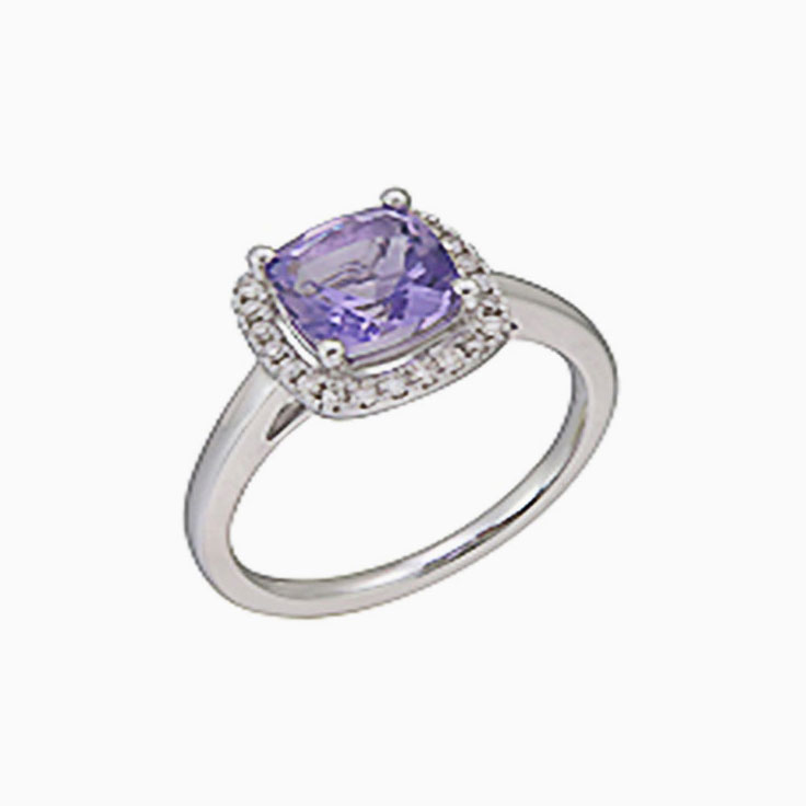 Cushion cut Amethyst ring