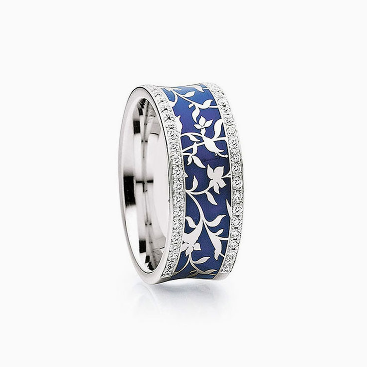Art deco ladies diamond band