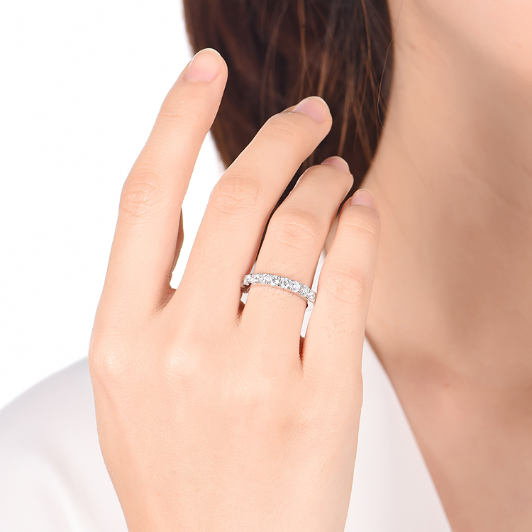 10 Point Lab Diamonds Wedding Band
