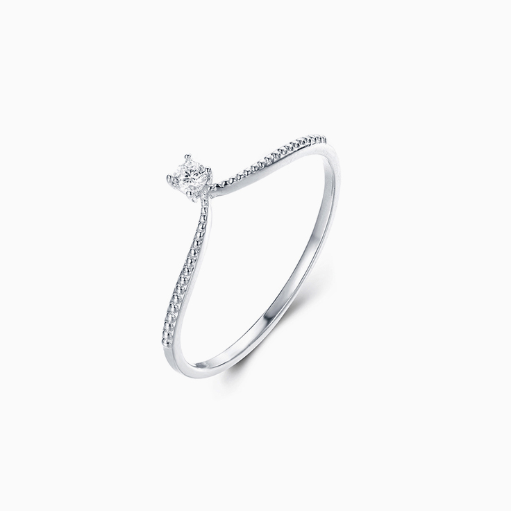 Fine Curved Diamond Ring