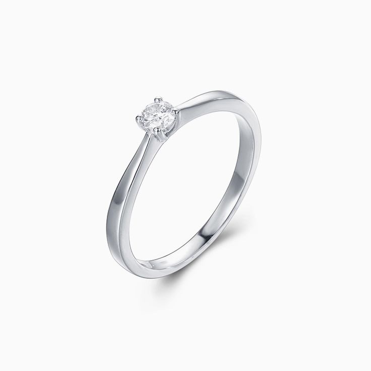 Petite Round Brlliant cut Engagement Ring