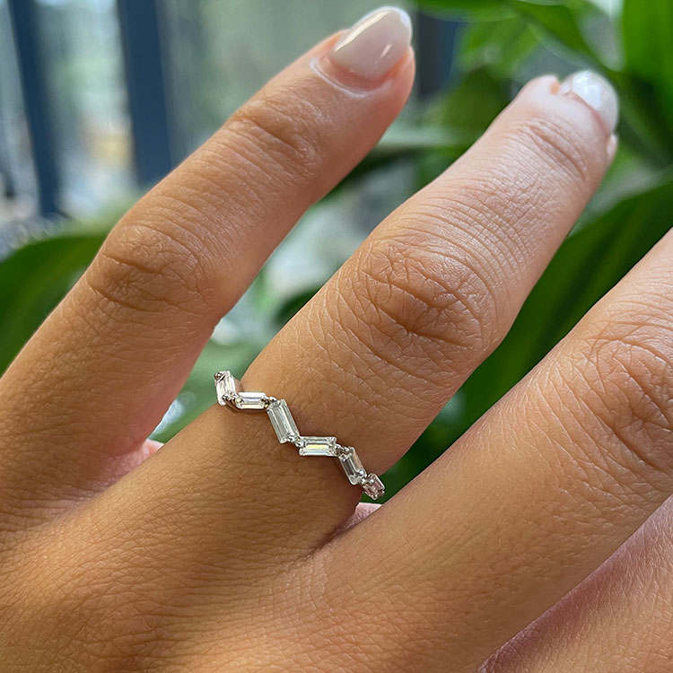 Zig Zag Baguette Ring