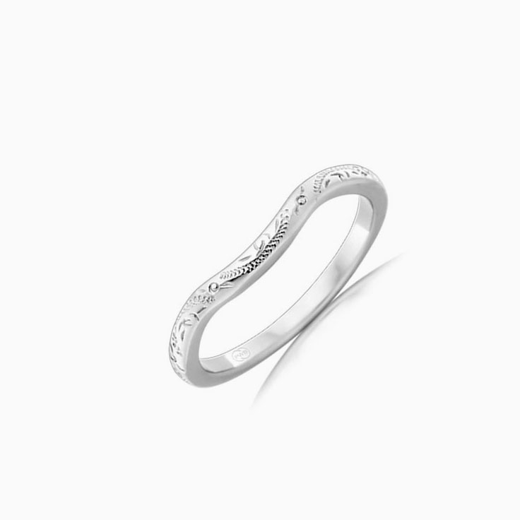Carved Ladies wedding ring J4116