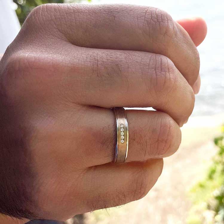 Centre Brushed Diamond Wedding Ring