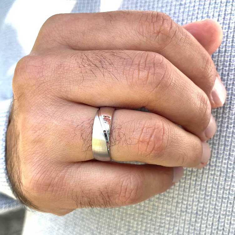 Classic mens ring 3017