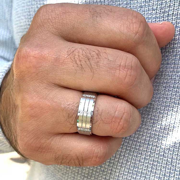 mens diamond band 7040